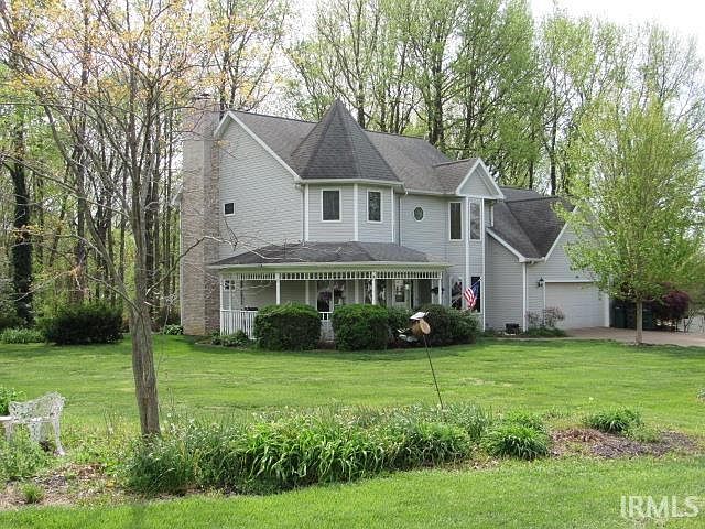 1st image of 3550 Lakewood Dr