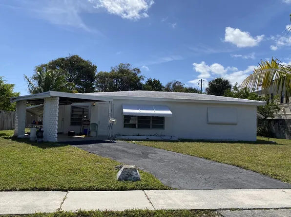 942 SE 6th Street, Deerfield Beach, FL 33441