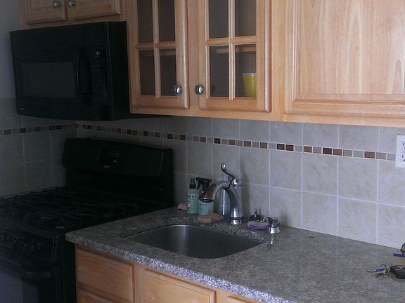 2nd image of 310 E 16th St