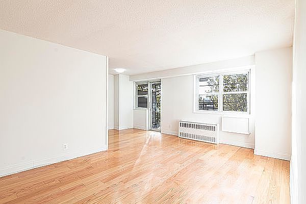1st image of 4750 59th St APT 2D