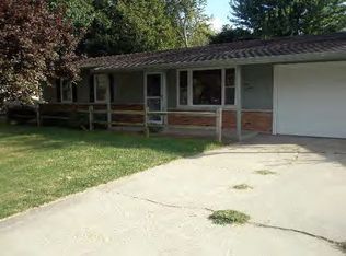 112 Coronado Dr, Catlin, IL
