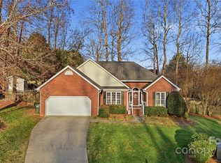 3661 Trabert Ct, Gastonia, NC 28056