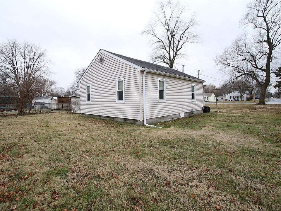 725 N Prairie St, Bethalto, IL 62010 Zillow