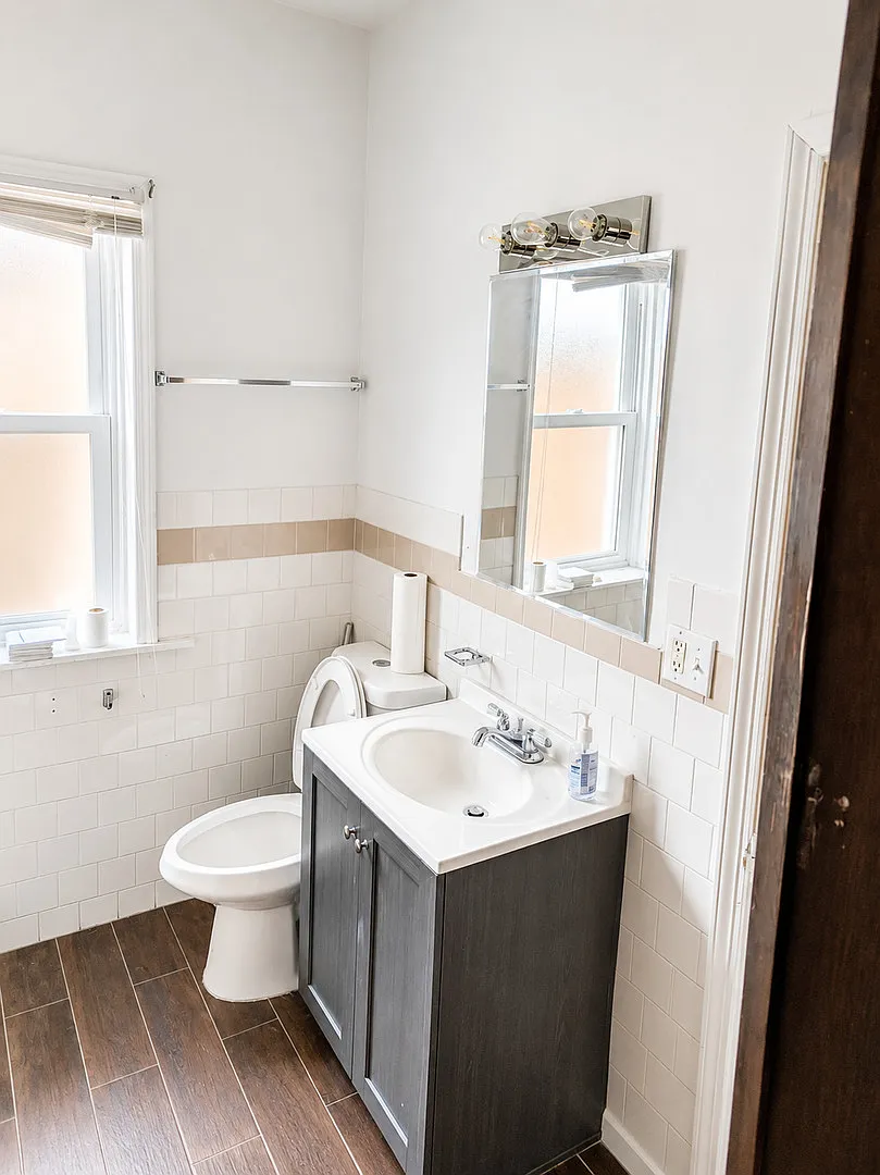 2 bed, 1300 sqft, $1,400 — Photo 3