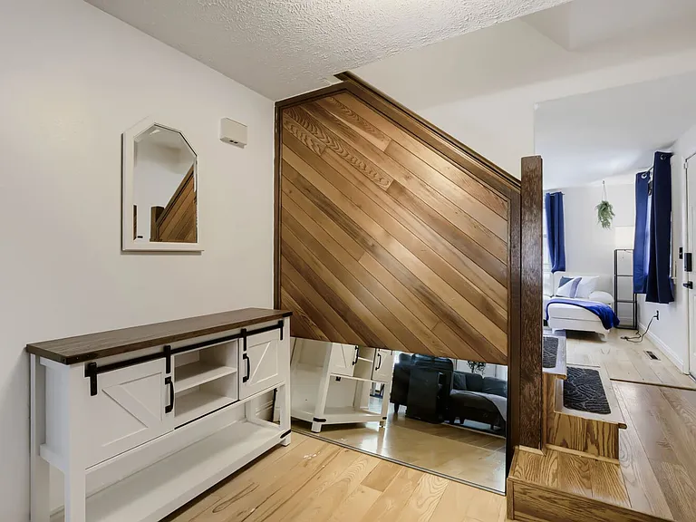 329 Chinook Ave — Photo 6