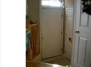 8 E Christina Pl, Newark, DE 19702