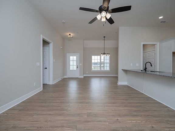 4th image of 10118 Bighorn Ln