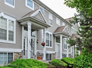 1640 Fox Run Dr #00, Arlington Heights, IL 60004