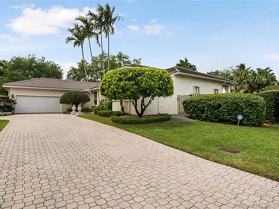 2nd image of 16530 SW 84th Ave
