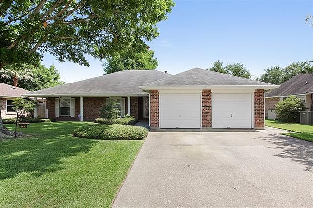 1st image of 339 N Canterbury Dr