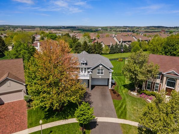 3341 Hillcrest Rd, Geneva, IL 60134