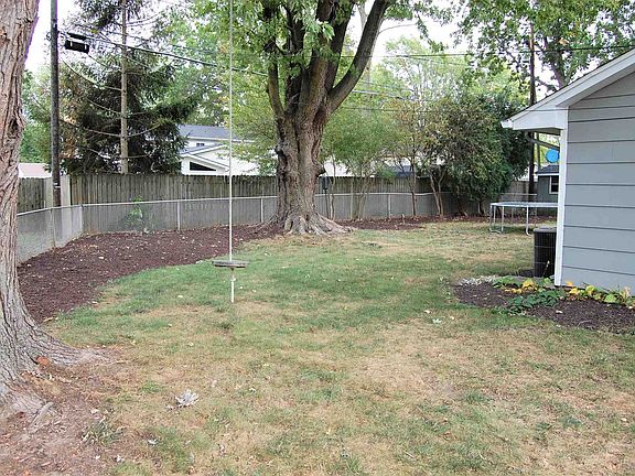 2nd image of 4032 Stanton Dr