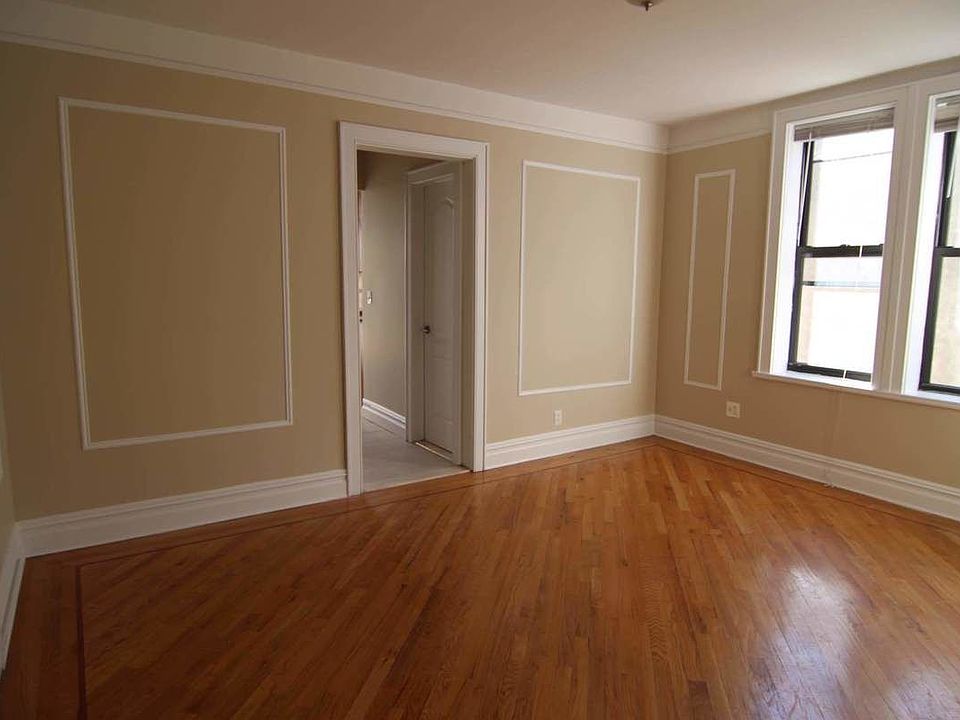 1st image of 5406 Skillman Ave APT 3C