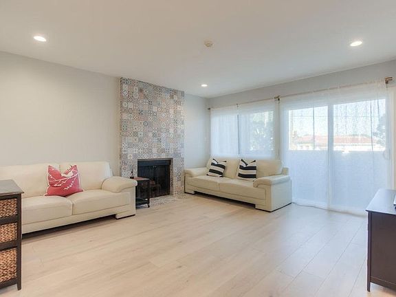 5th image of 1112 Beryl St Unit 6
