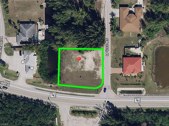 2nd image of 814 SW 35th Pl