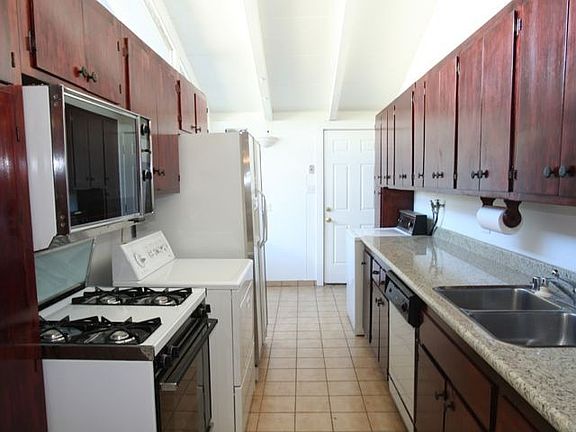 5th image of 6427 Oakdale Ave