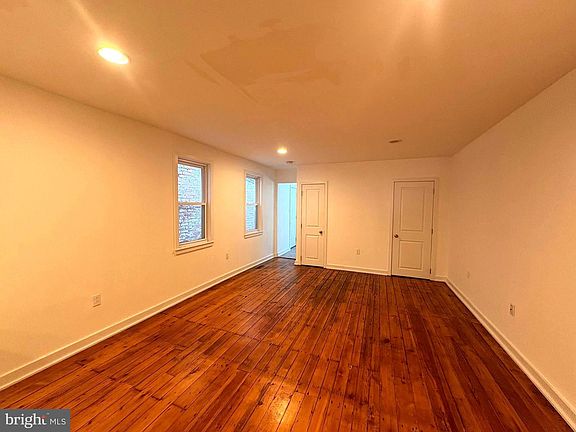 4th image of 1620 E Berks St