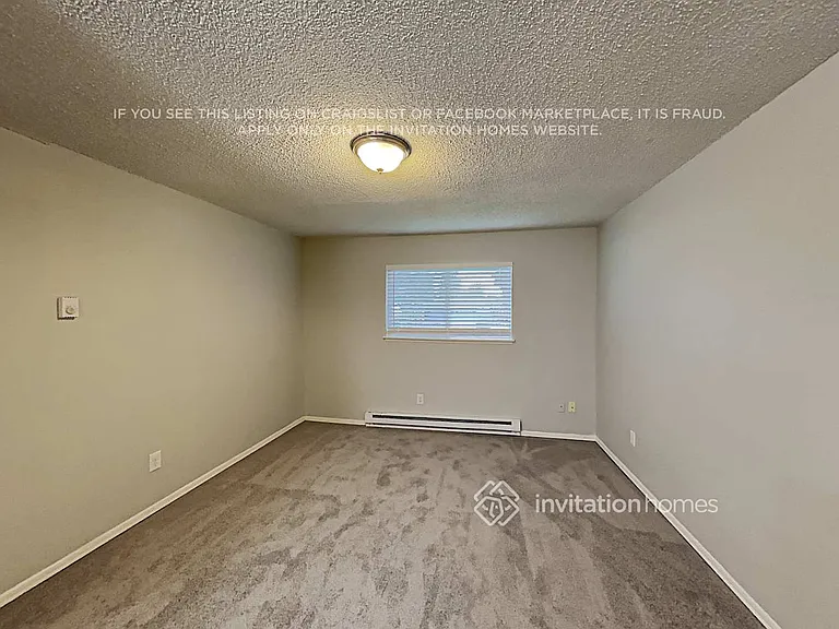 12428 42nd Ave NE — Photo 10