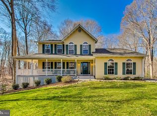 1520 Abbey Ln, Huntingtown, MD 20639