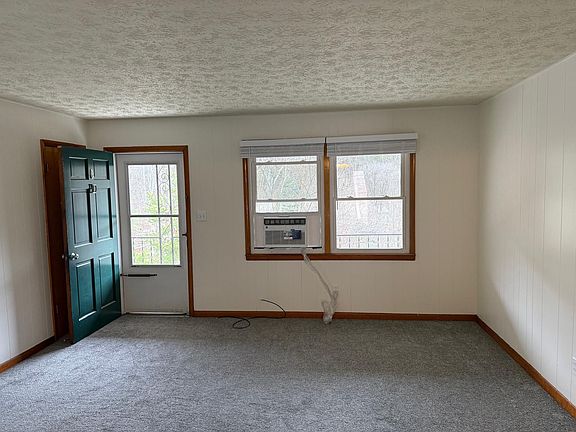 Large Bright and Private Living Room. Corner apartment - no neighbors on bedrooms, bathroom and kitchen walls - just like a home.