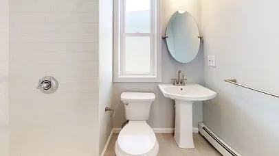 677 Bennington St #1 — Photo 5
