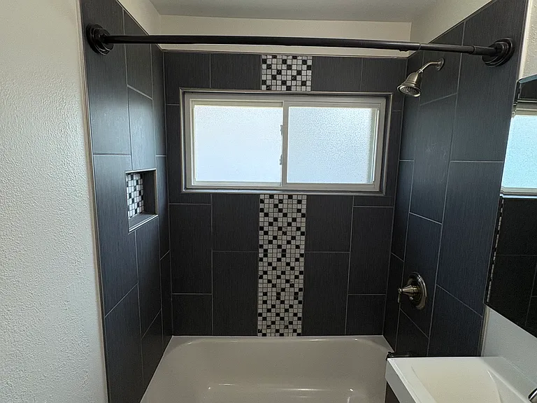 1174 S Umatilla St — Photo 12