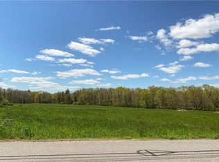 102 Pautipaug Hill Rd, Sprague, CT 06330