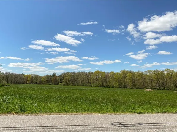 102 Pautipaug Hill Road, Sprague, CT 06330