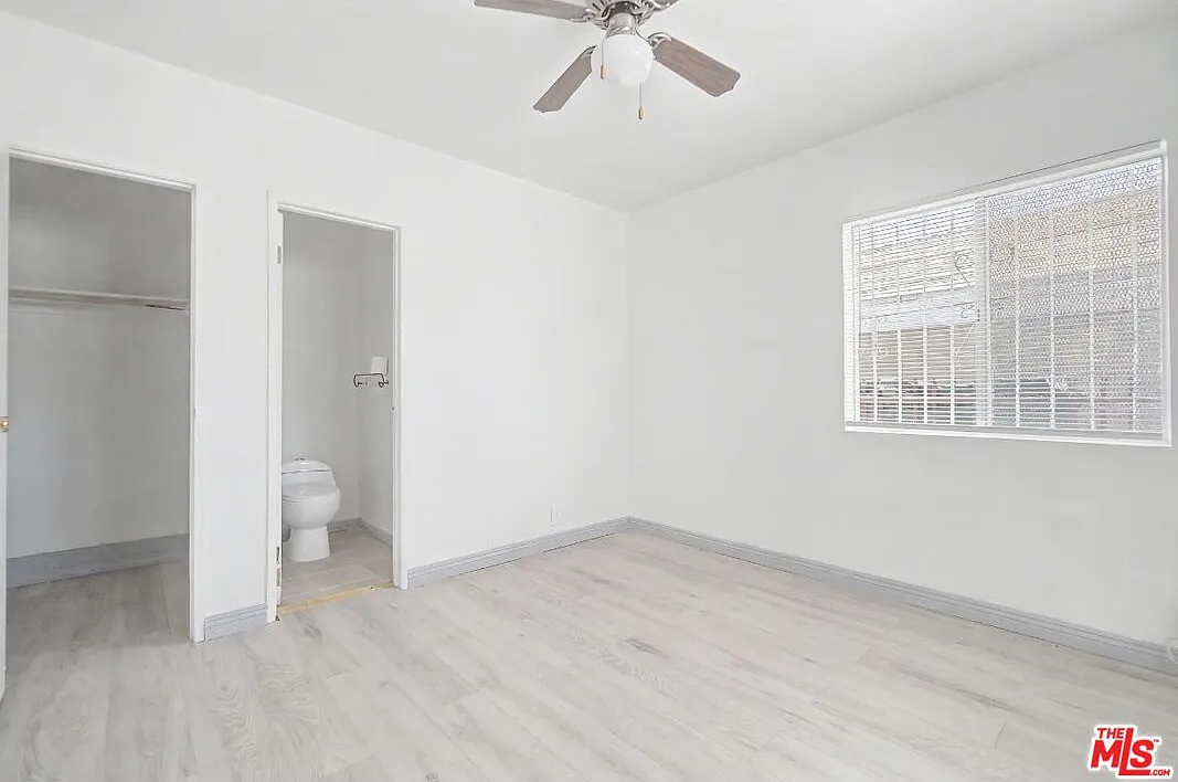 1 bed, 1.0 bath, 3002 sqft, $2,000 — Photo 1