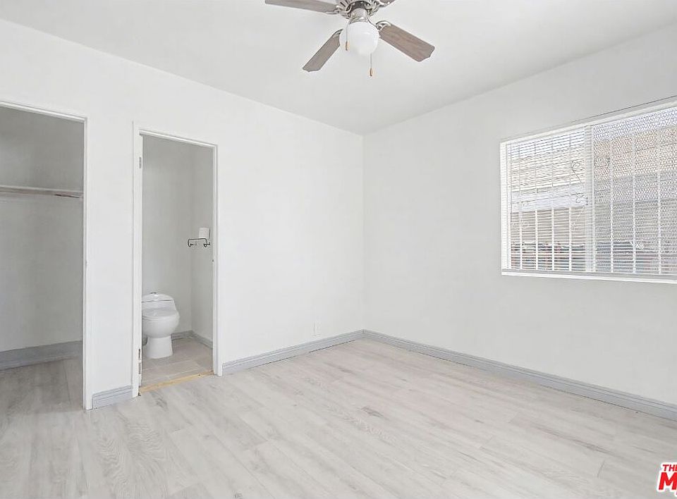 1st image of 12015 S Willowbrook Ave