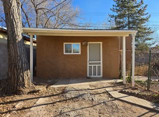 313 Tesuque Dr #B, Santa Fe, NM 87505