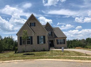 3271 Bradfield Dr, Nolensville, TN 37135
