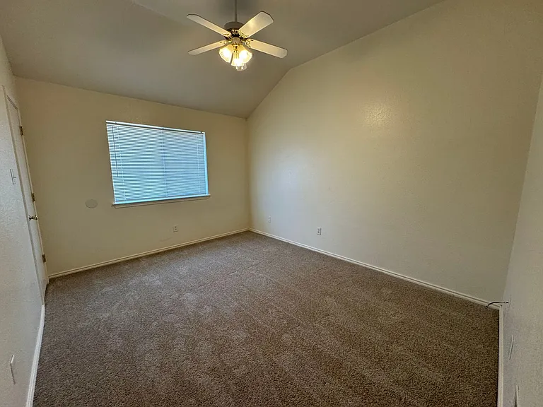 4508 Mattie Dr — Photo 14