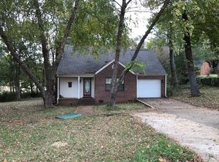 302 Windbrook Cv, Pontotoc, MS 38863