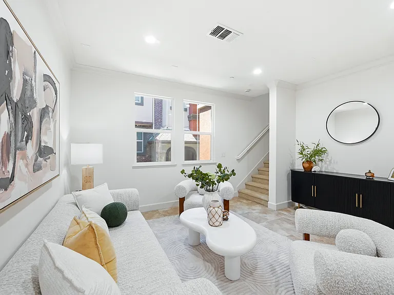 1321 Lee Pl — Photo 6