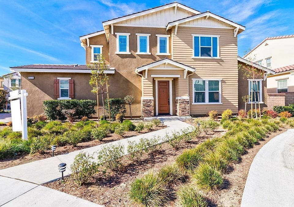 1st image of 4020 S Cloverdale Way