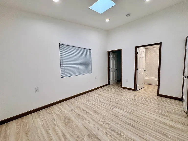753 Baylor Ave #753 — Photo 6