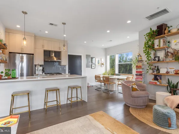 653 Irving St NW Unit 7, Washington, DC 20010