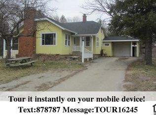 7395 Buckell Lake Rd, Holly, MI 48442