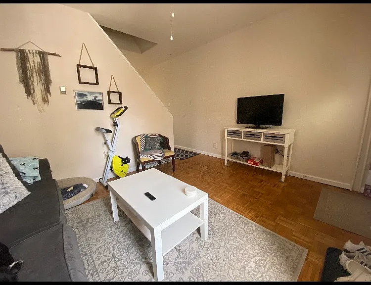 124 Jamestown Ave — Photo 10