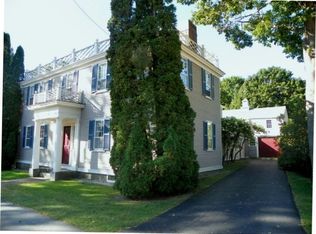 19 Maine St, Kennebunkport, ME 04046
