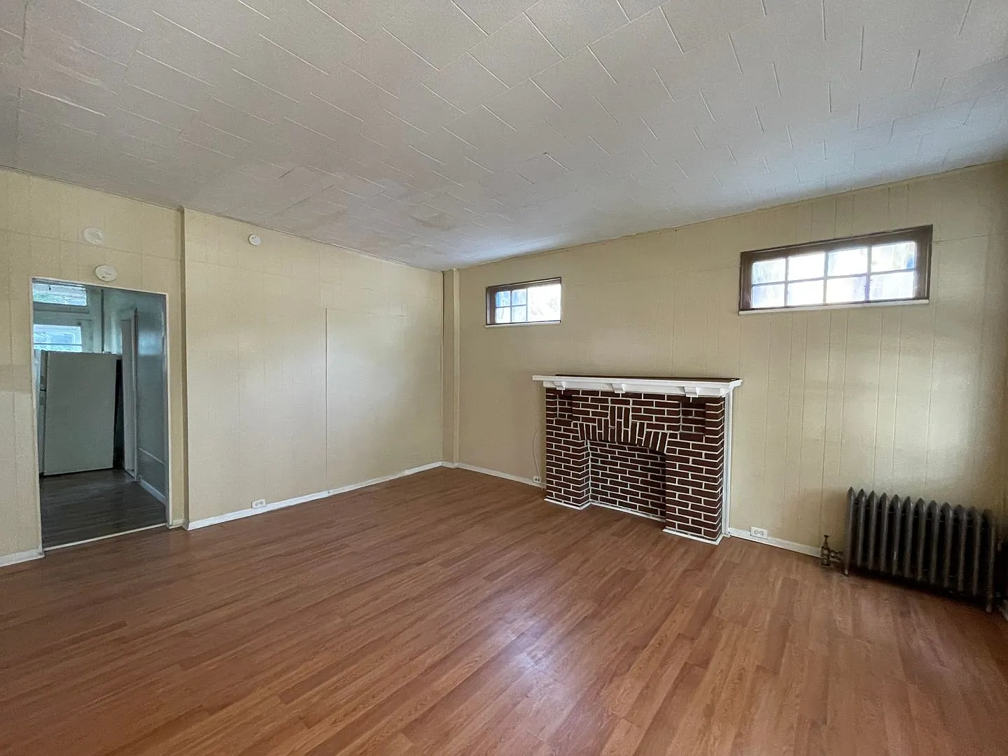 3 Bedroom Single Family Home Located in Harrisburg- Includes Bonus Room/Office! — Photo 3