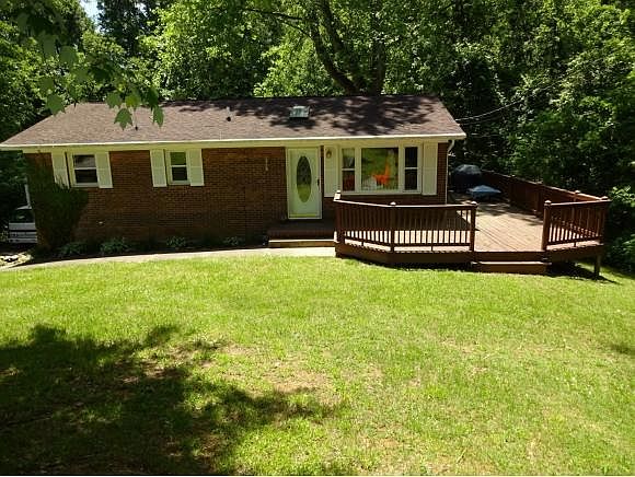 1st image of 1408 Stoneybrook Dr