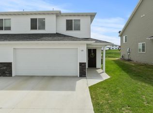 131 Mulberry Loop NE, Minot, ND 58703