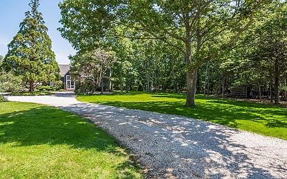 3rd image of 83 Narrow Ln