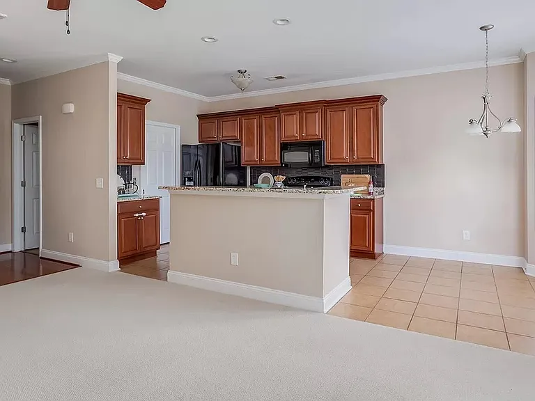 5 Braiden Manor Rd — Photo 6