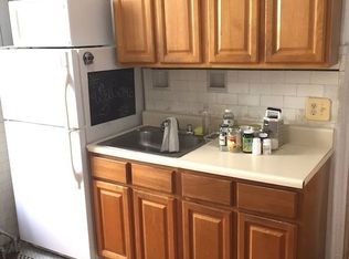 2524 18th St APT 2F, Astoria, NY 11102