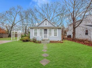 7 Lafayette Ave, Mastic, NY 11950