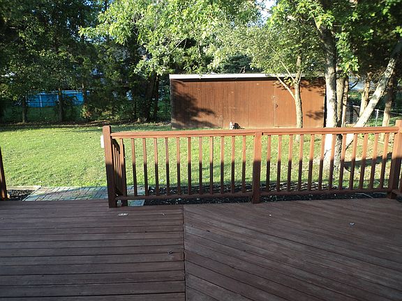 deck off kitchen