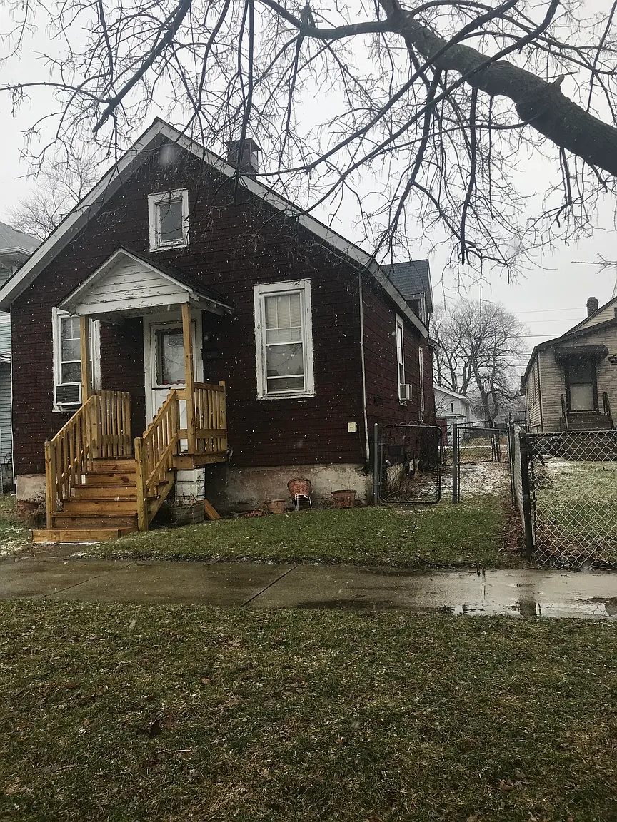 643 Forsythe Ave photo 1